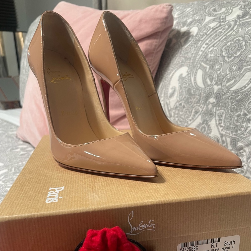 Christian Louboutin So Kate Pump Nude